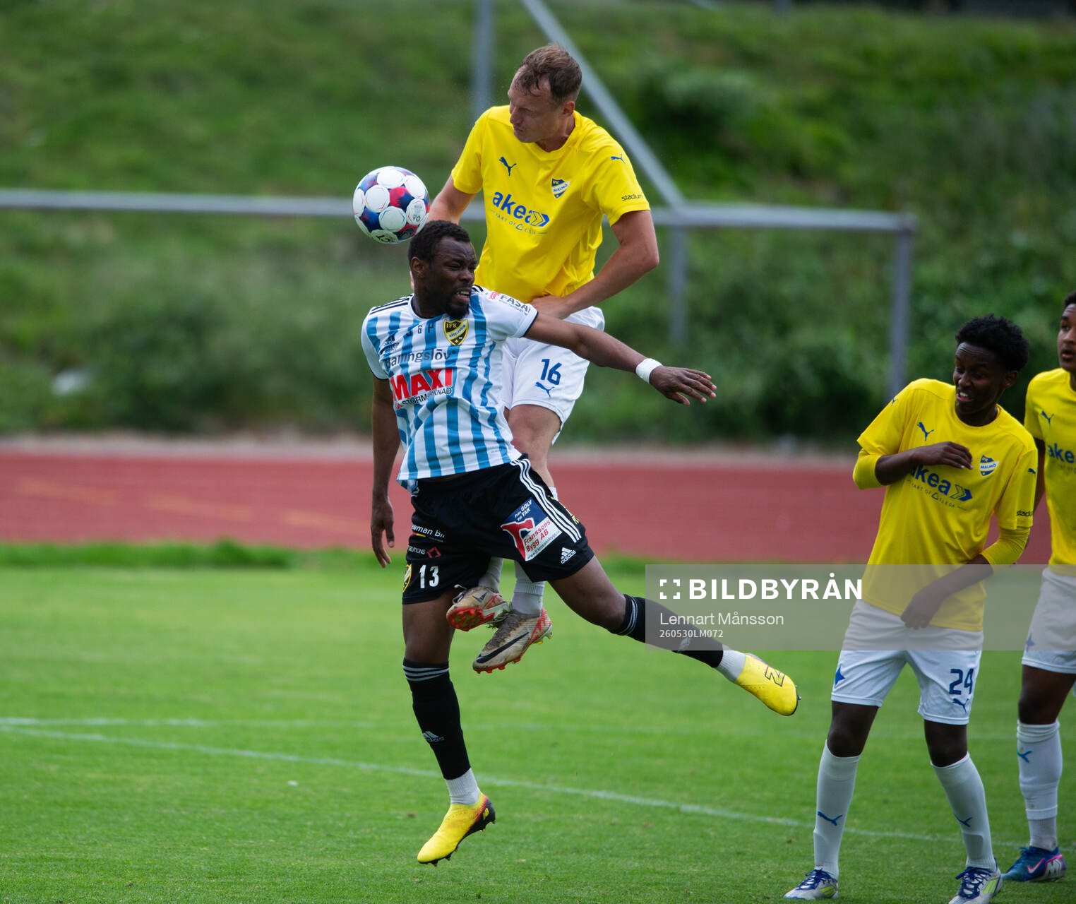 IFK Malmös Isak Sjögren och IFK Hässleholms Saikou