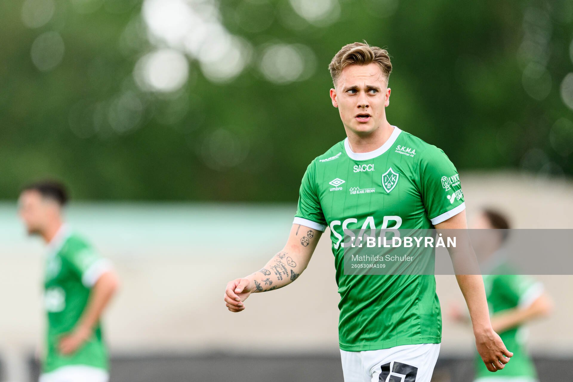 Brages Marinus Larsen deppar