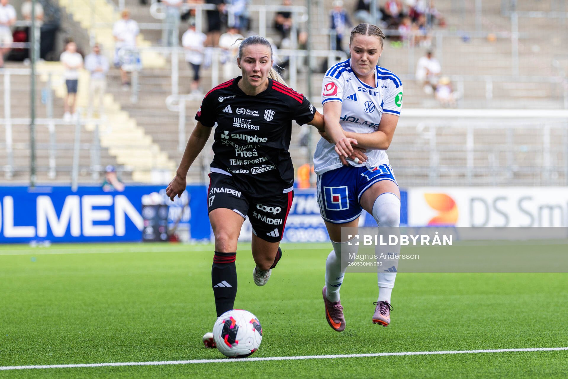 Piteås Selina Henriksson och IFK Norrköpings Sigdis Eva