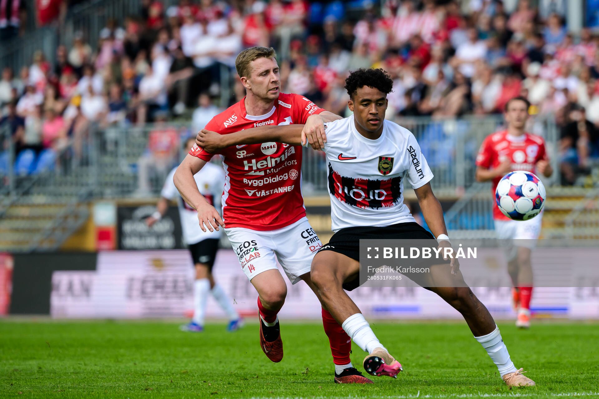 Degerfors Ludvig Fritzson och Brommapojkarnas Sion Oppong