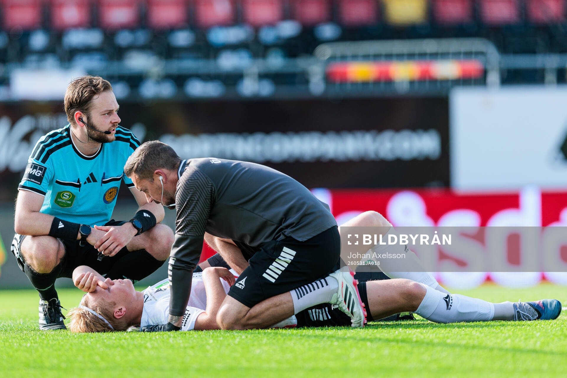 Örebros Victor Sandberg har ont