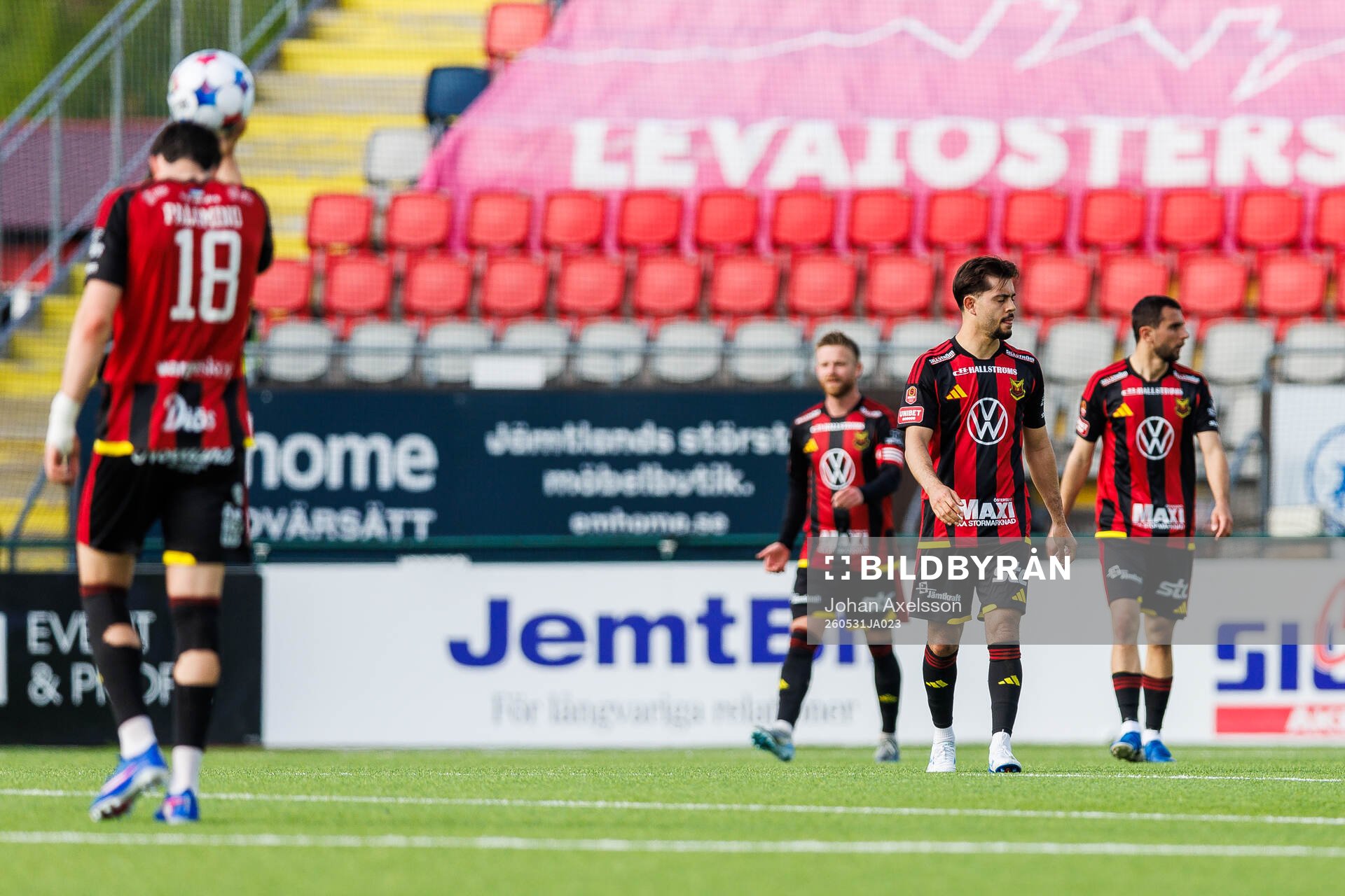 Östersunds Emil Özkan deppar