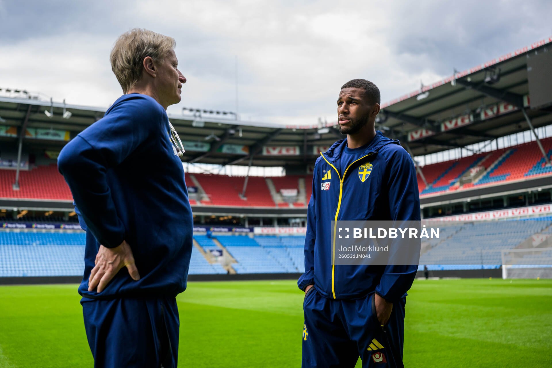Team manager Stefan Pettersson and Isak Hien of the Swedish
