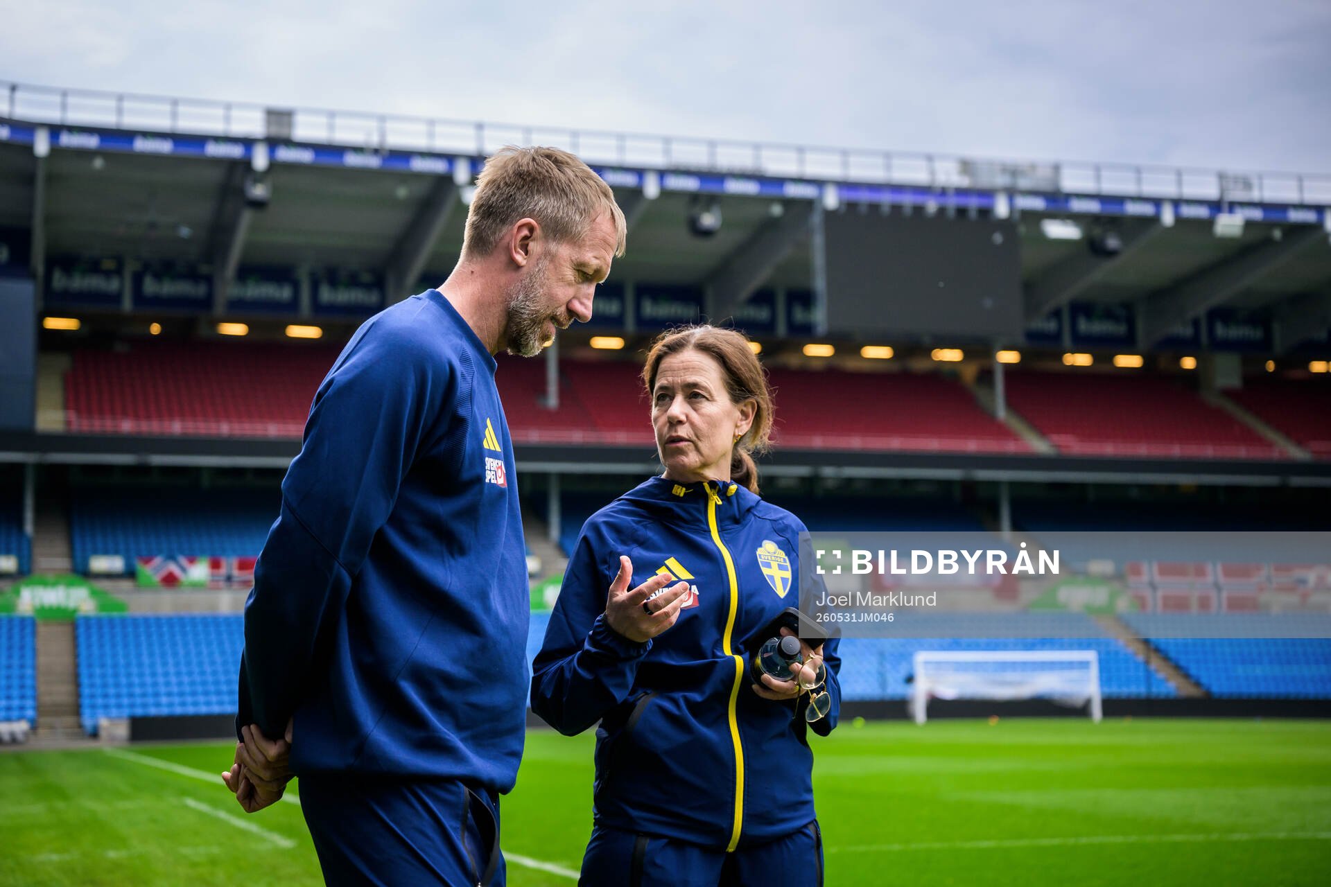 Head coach Graham Potter and press officer Petra Thorén of