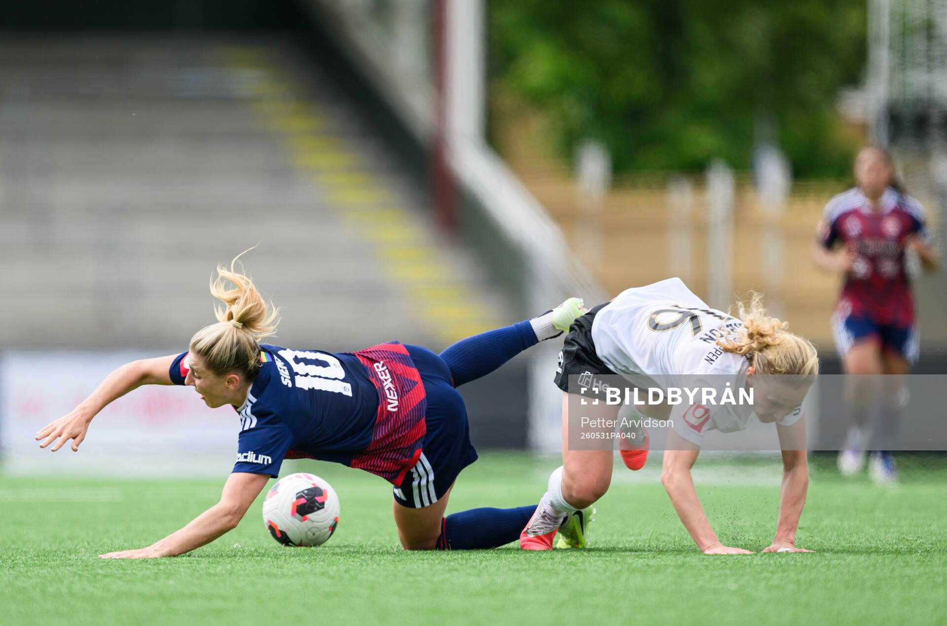 Rosengårds Remy Siemsen och Brommapojkarnas Ellen Gibson