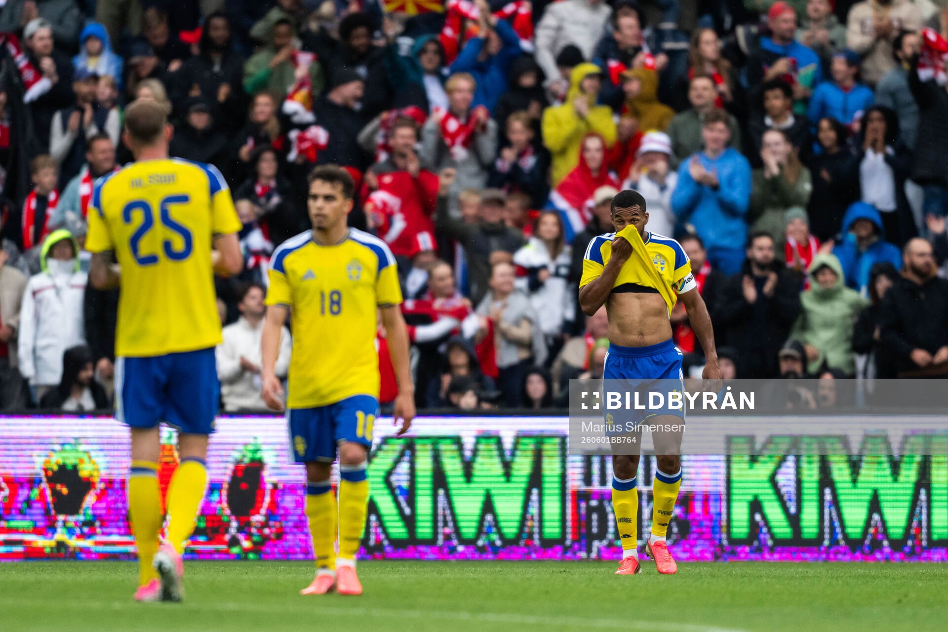 Isak Hien of Sweden looks dejected