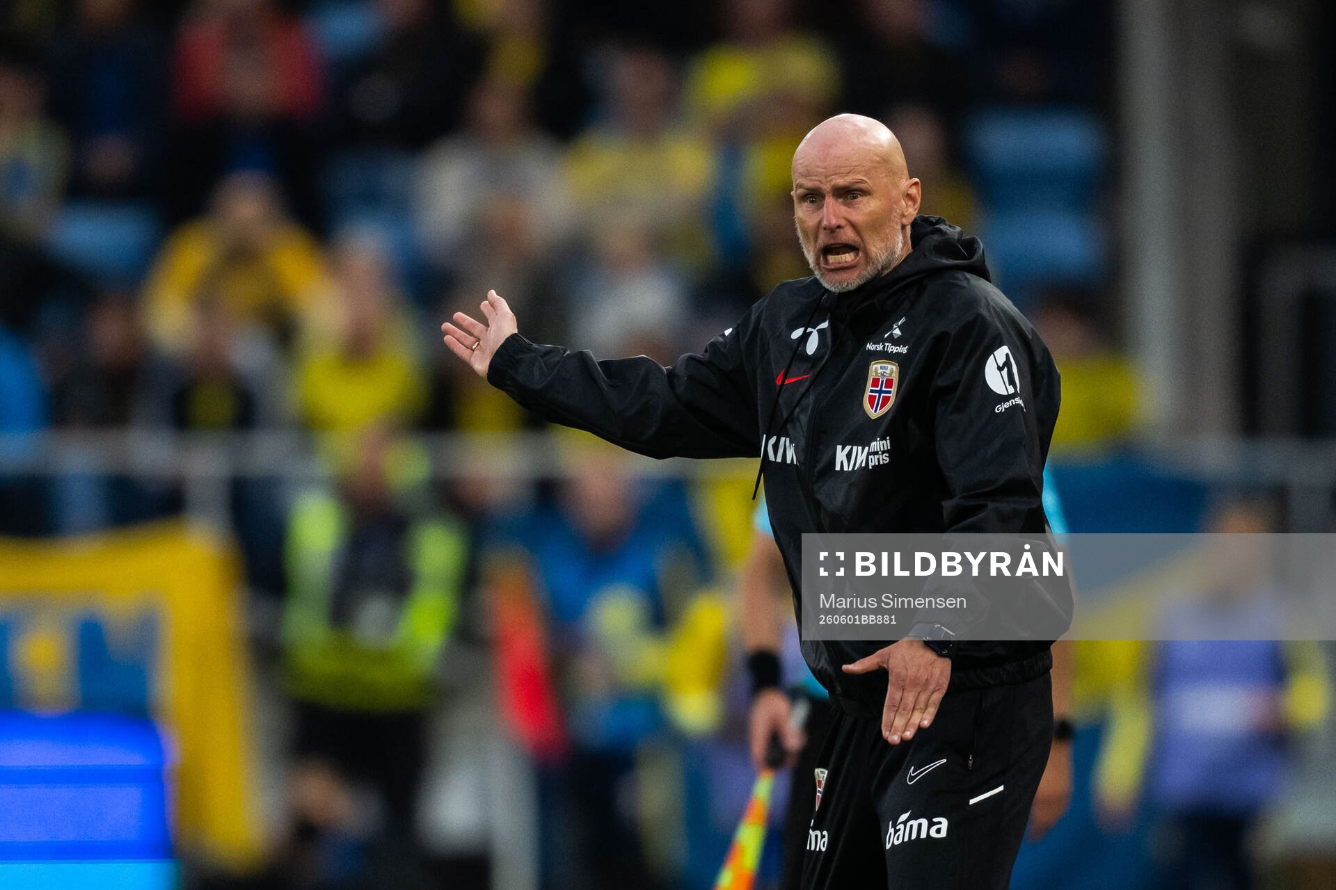 Head coach Ståle Solbakken of Norway
