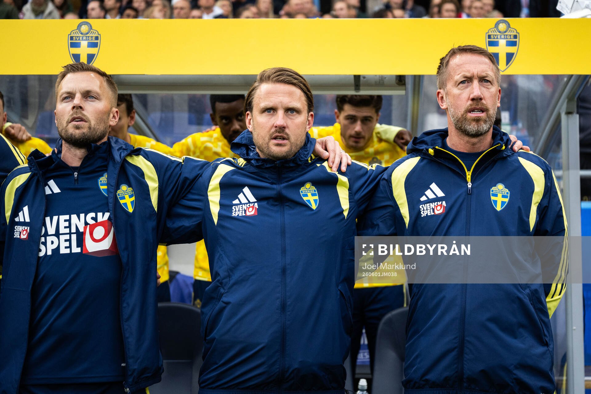 Assistant coach Sebastian Larsson, assistant coach Björn