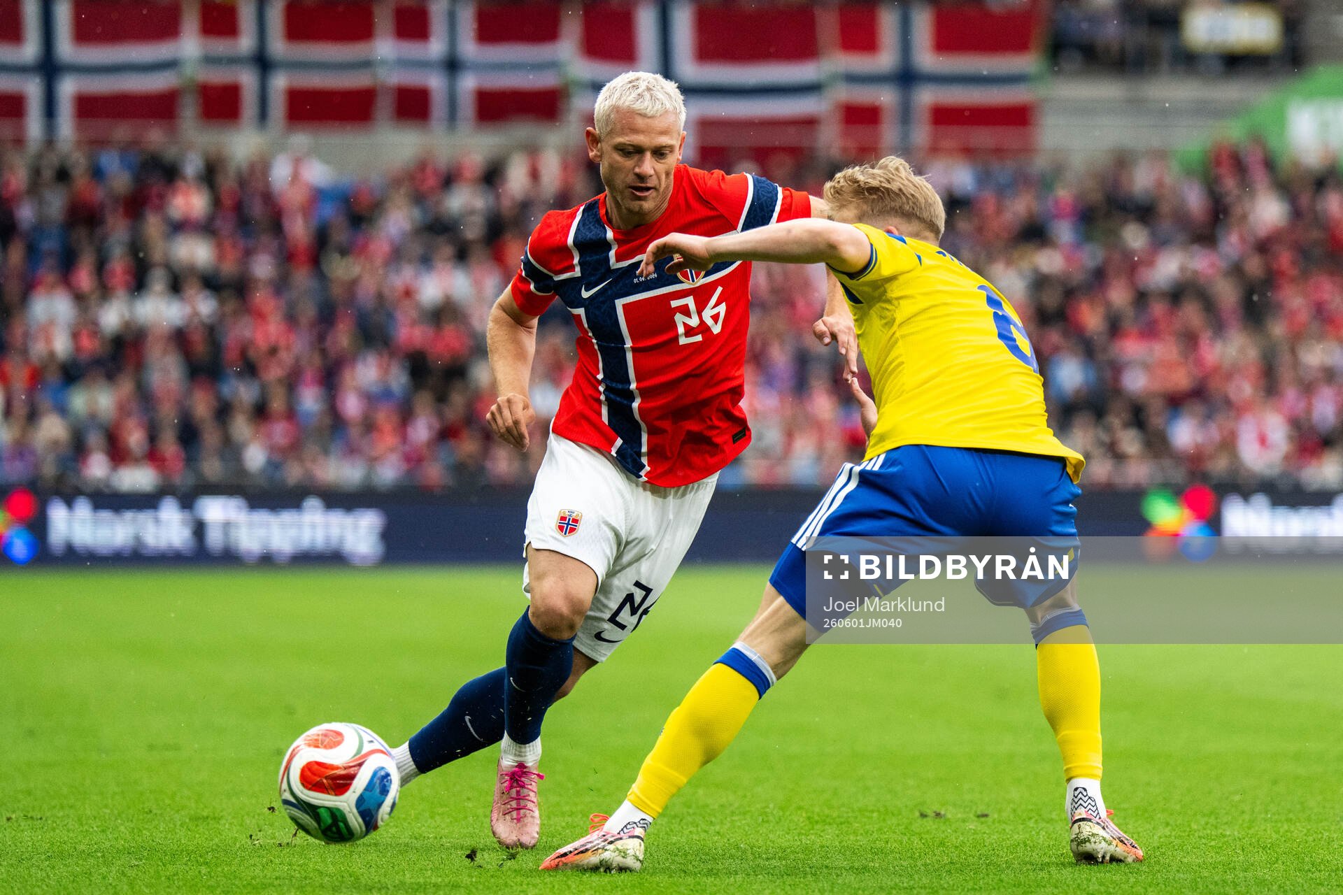 Julian Ryerson of Norway and Daniel Svensson of Sweden