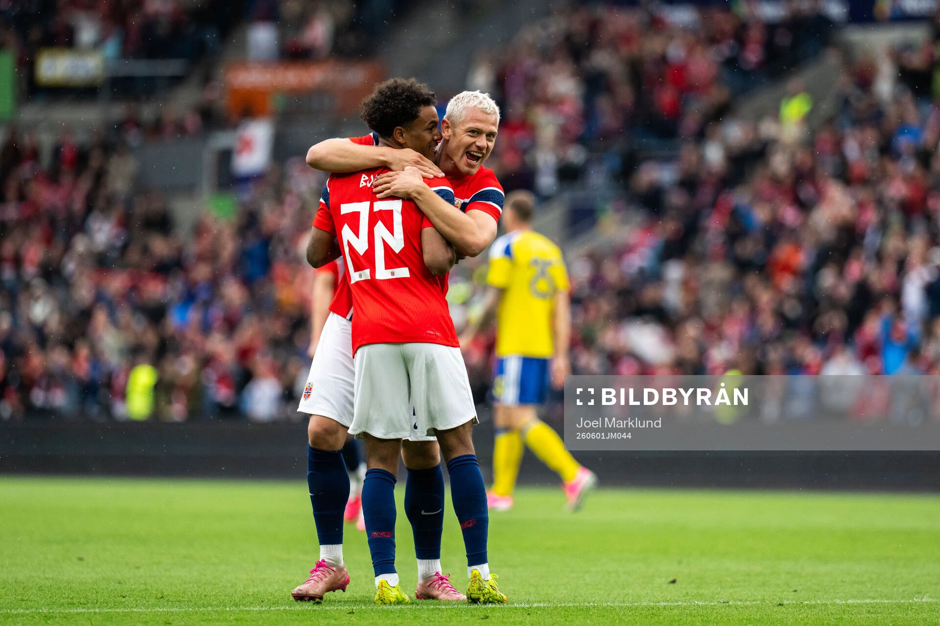 Julian Ryerson of Norway celebrates with Oscar Bobb