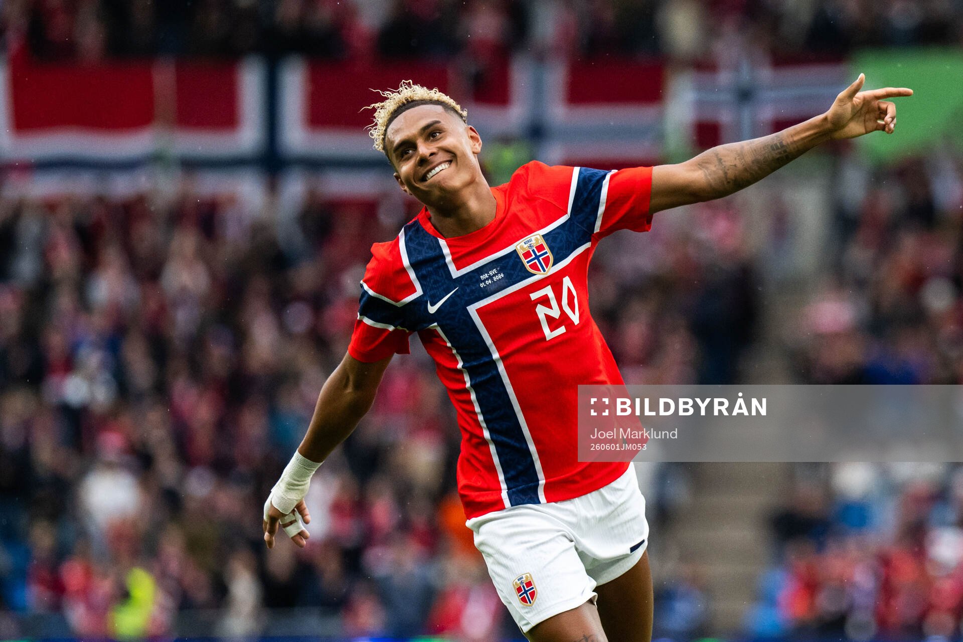 Antonio Nusa of Norway celebrates