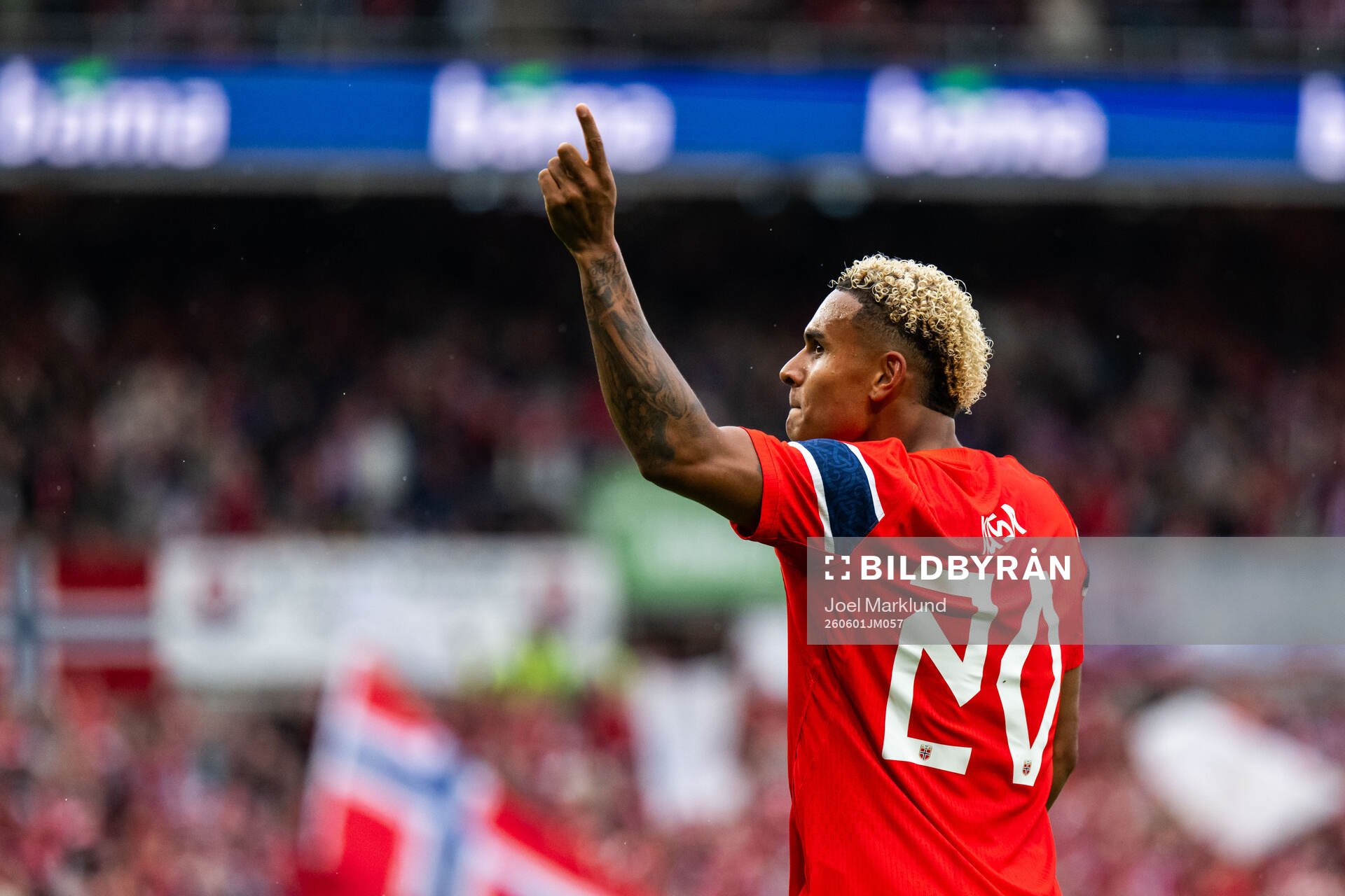 Antonio Nusa of Norway celebrates