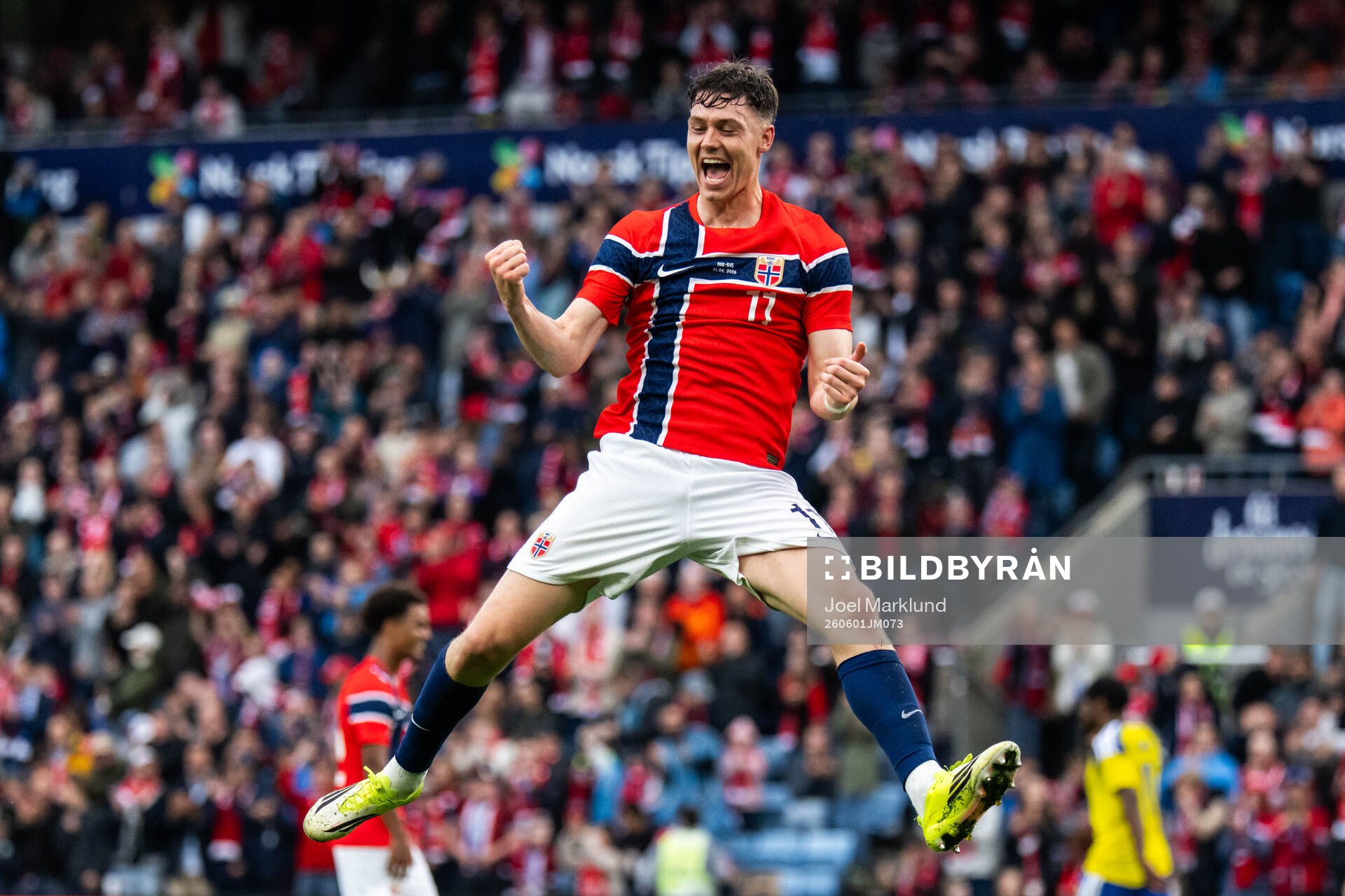 Jørgen Strand Larsen of Norway celebrates