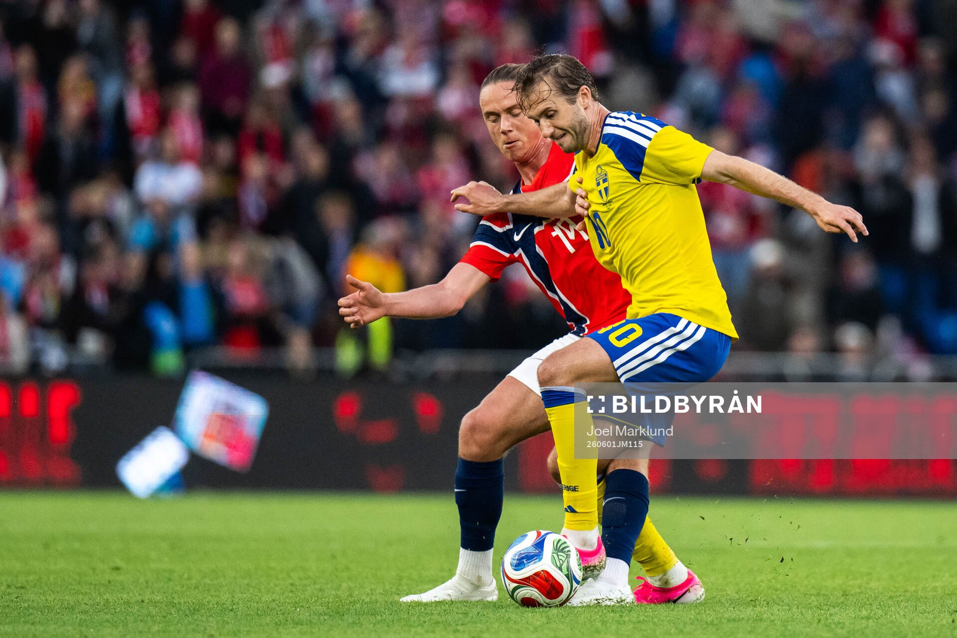 Thelo Aasgaard of Norway and Benjamin Nygren of Sweden