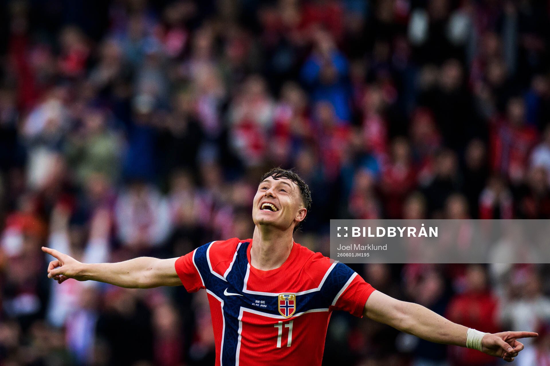 Jørgen Strand Larsen of Norway celebrates his 3-0 goal