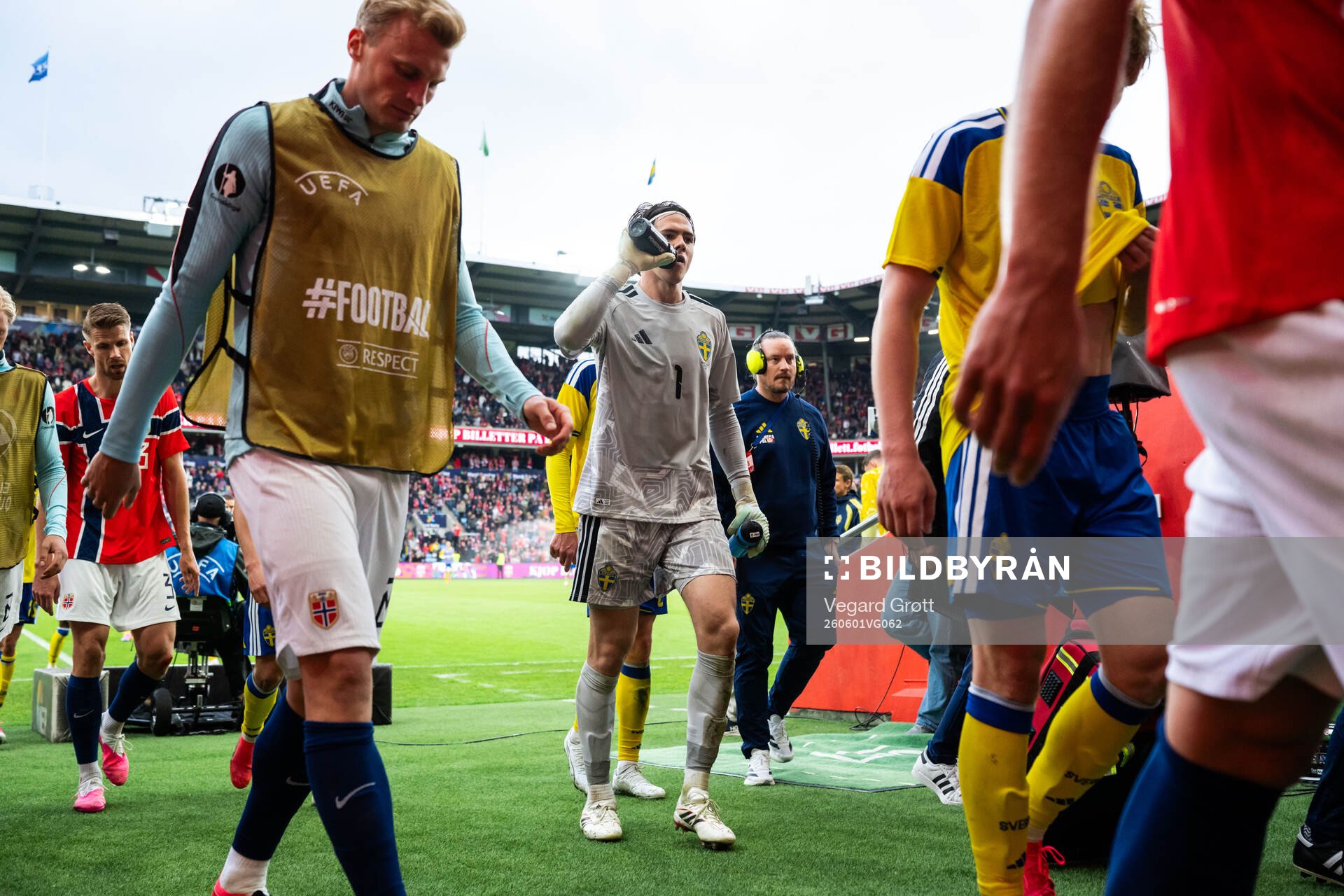 Goalkeeper Jacob Widell Zetterström of Sweden at half time