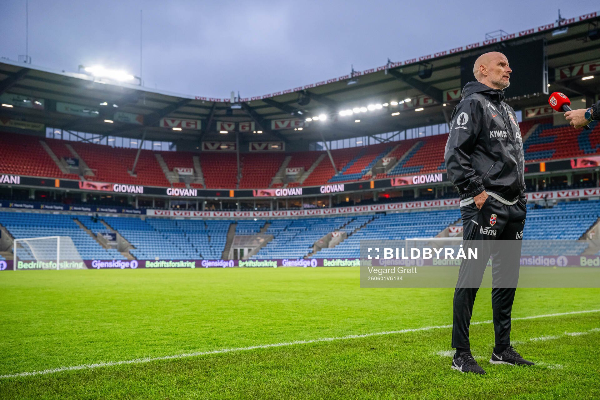 Head coach Ståle Solbakken of Norway