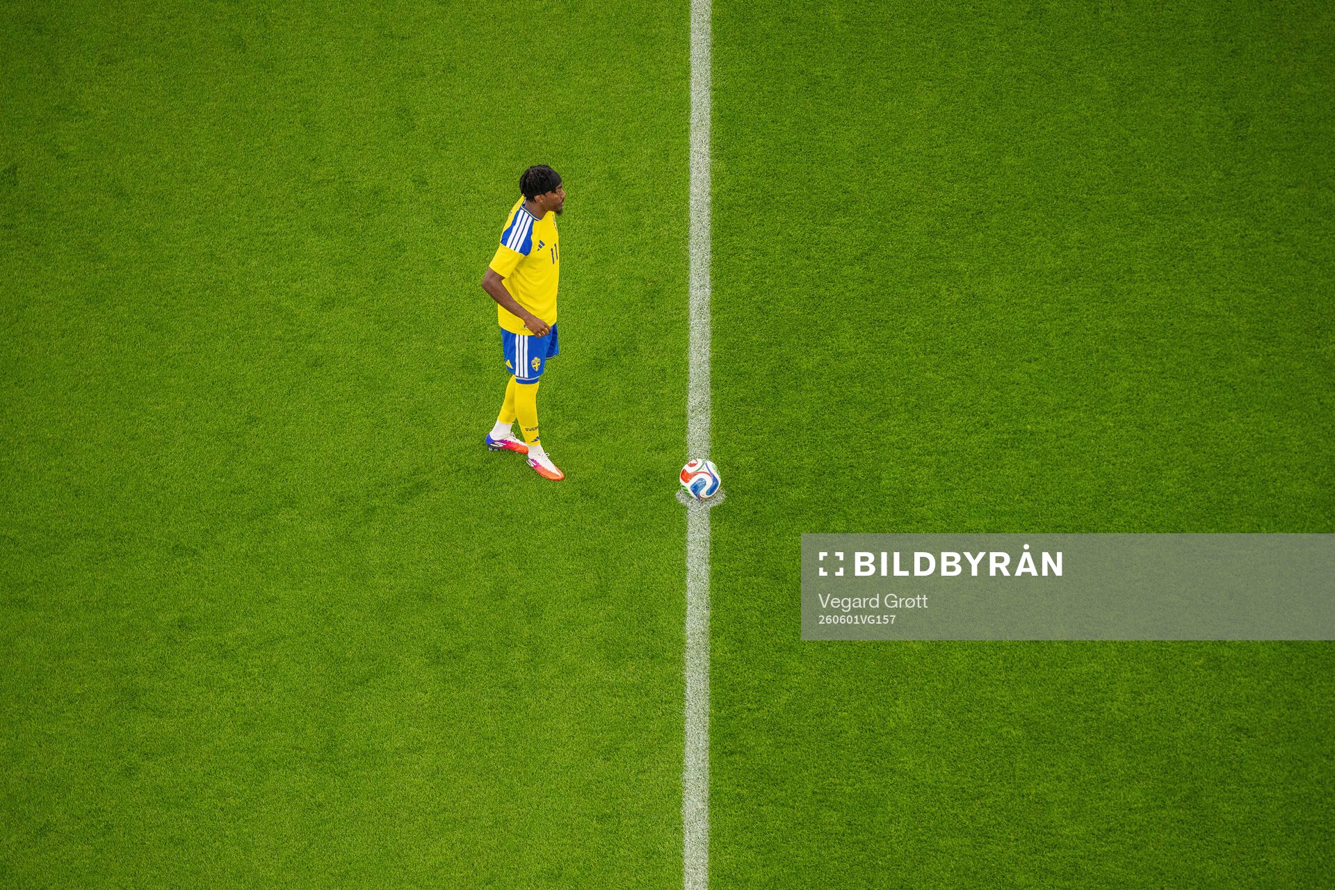 Anthony Elanga of Sweden