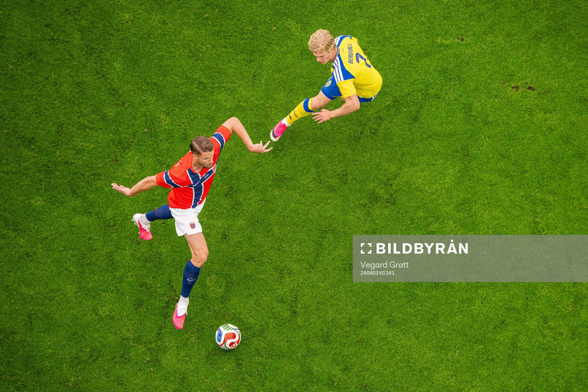 Kristoffer Ajer of Norway and Lucas Bergvall of Sweden