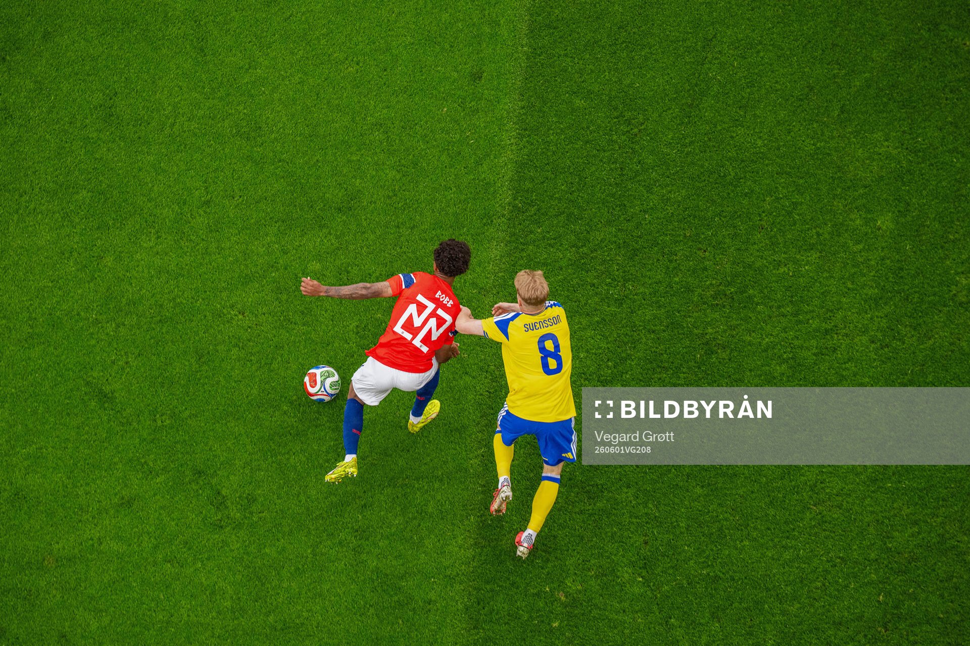 Oscar Bobb of Norway and Daniel Svensson of Sweden