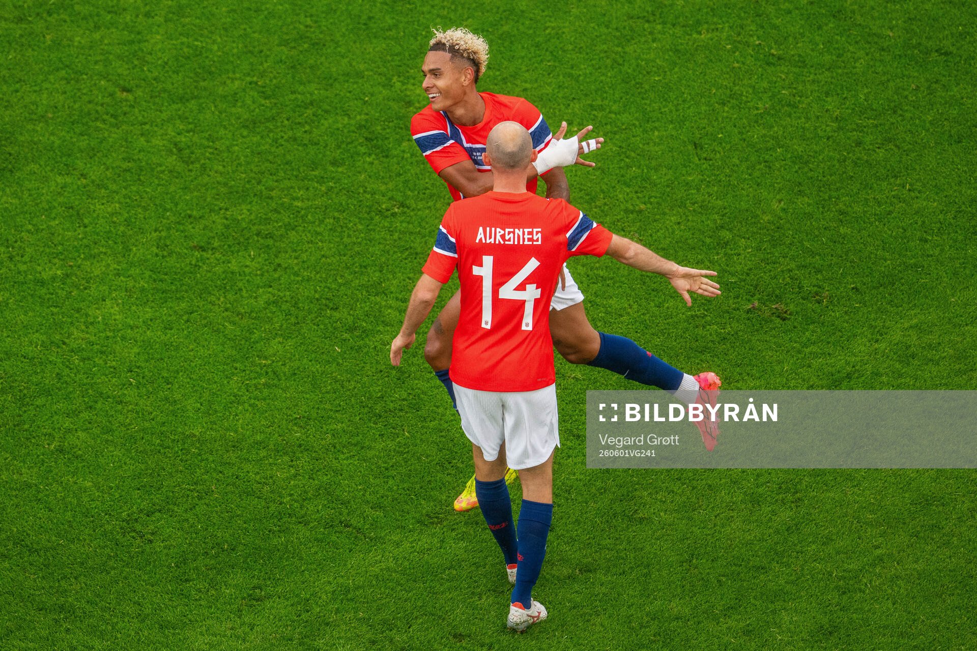 Antonio Nusa of Norway celebrates with teammate Fredrik
