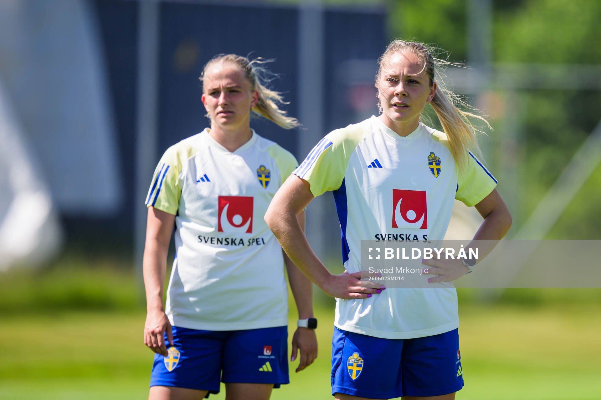 Tuva Skoog and Alice Bergström of the Swedish women's