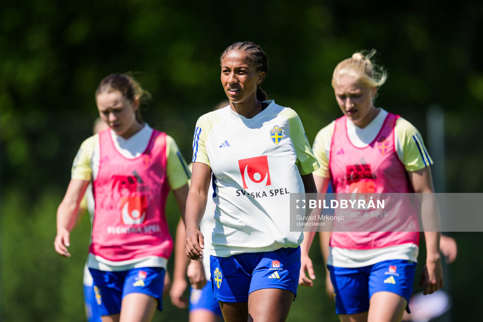 Cassandra Bogere and Wilma Leidhammar of the Swedish
