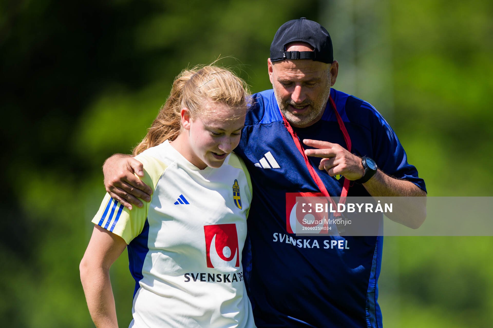 Agnes Mårtensson and coach Magnus Wikman of the Swedish