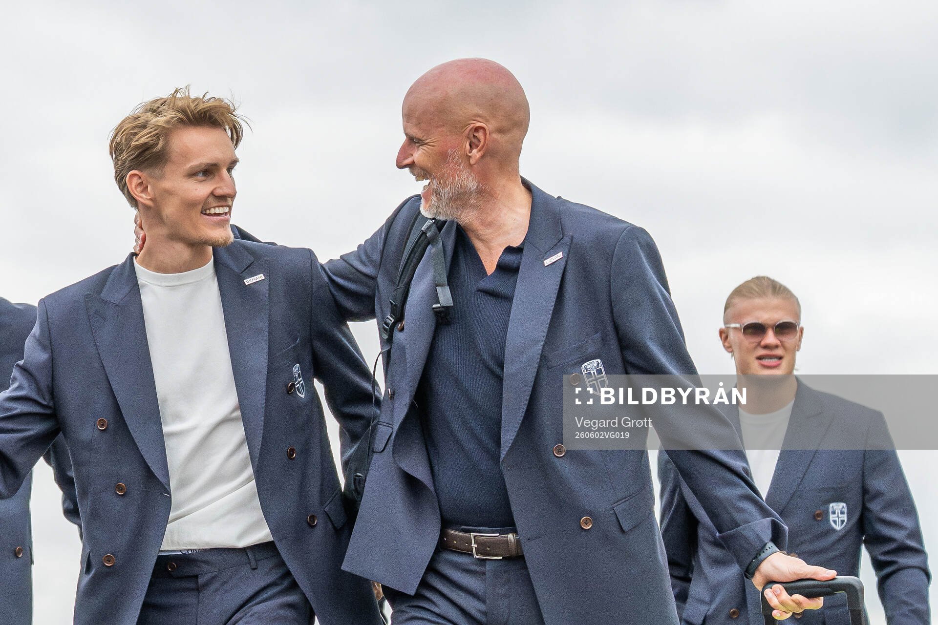 Martin Ødegaard, head coach Ståle Solbakken and Erling