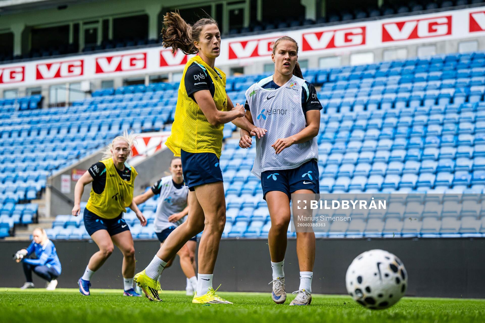 Emma Stølen Godø and Iris Omarsdottir of the Norwegian