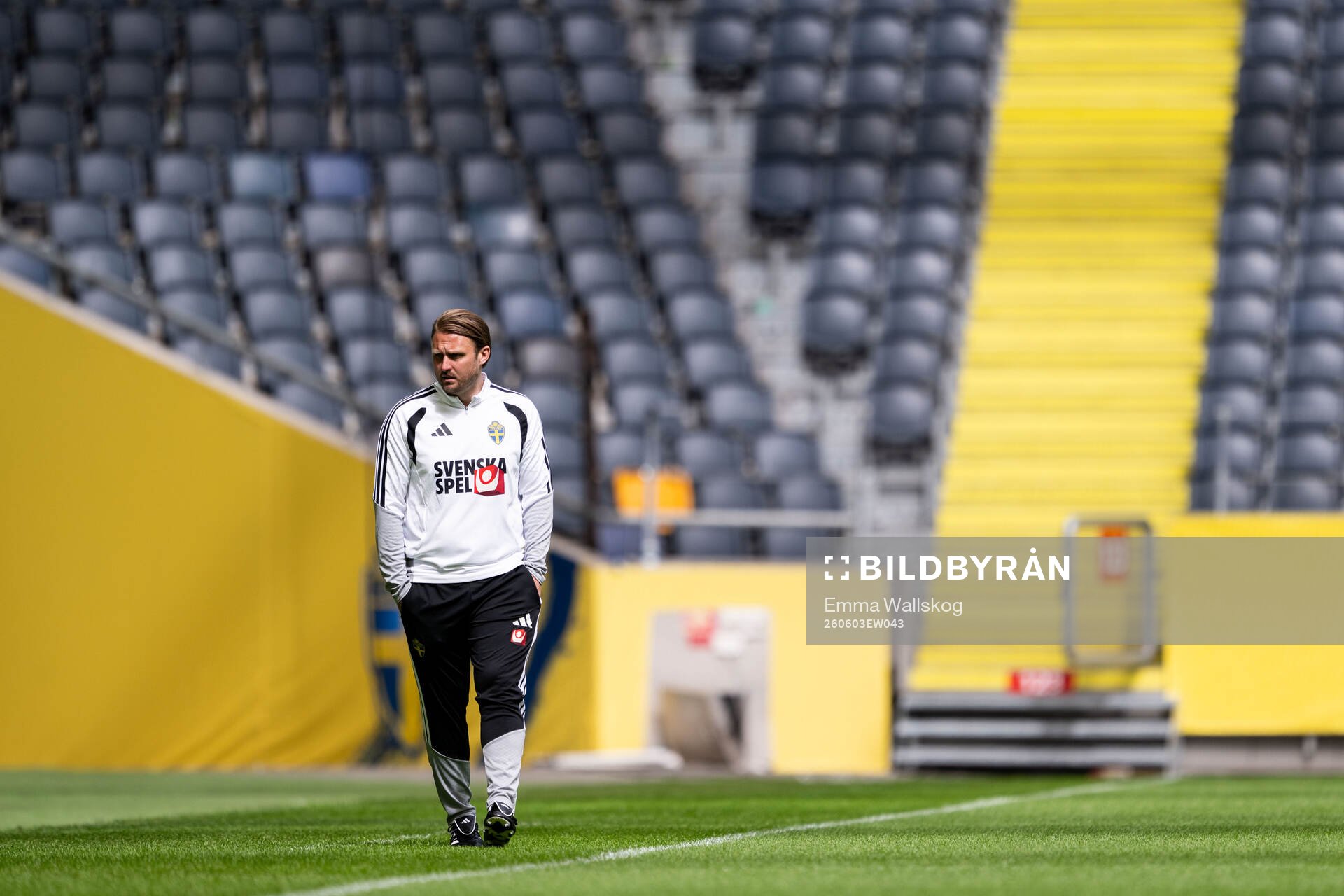 Assistant coach Björn Hamberg of the Swedish national