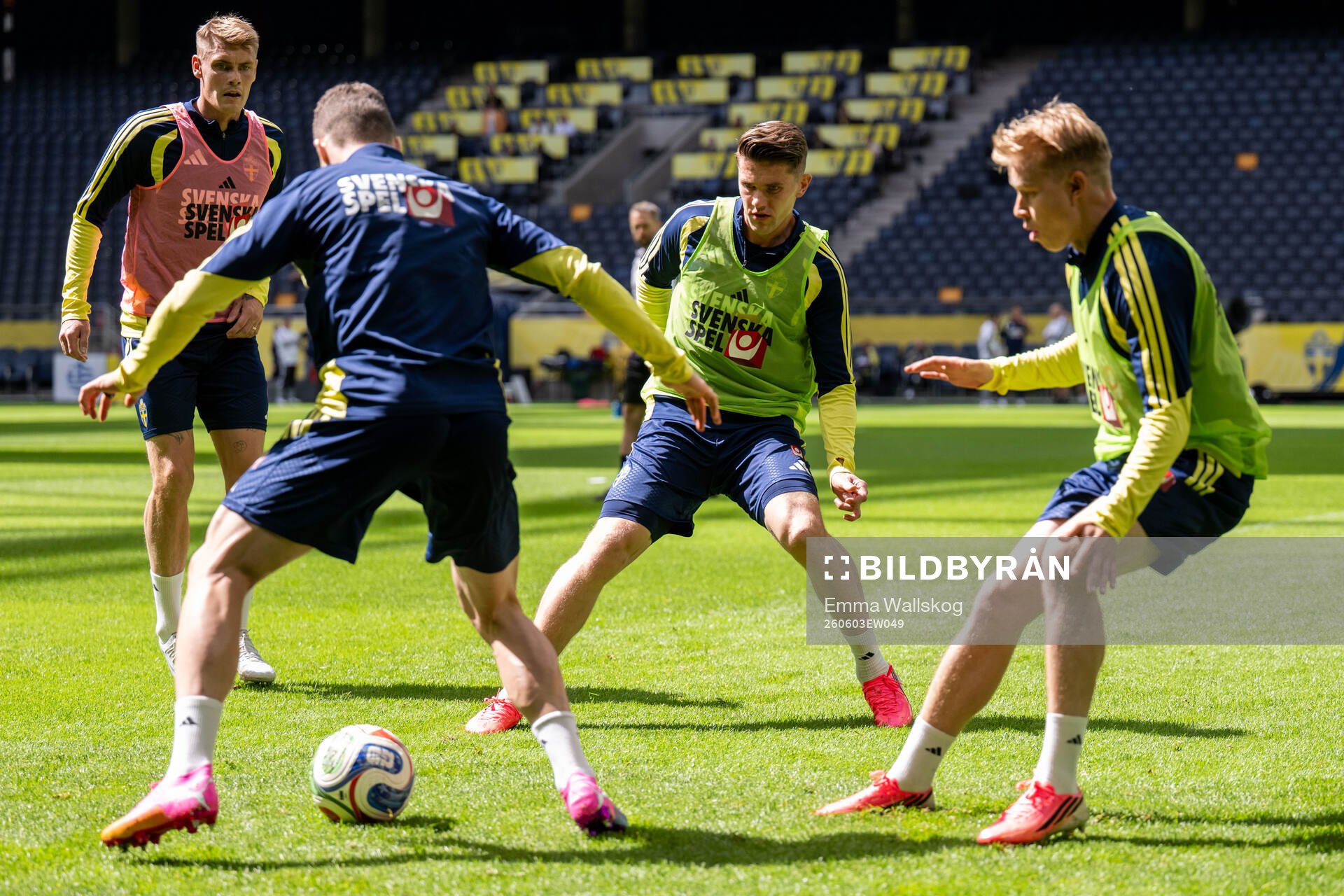 Eric Smith, Viktor Gyökeres and Daniel Svensson of the