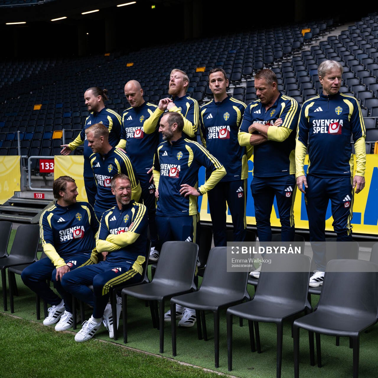 General view of head coach Graham Potter of the Swedish