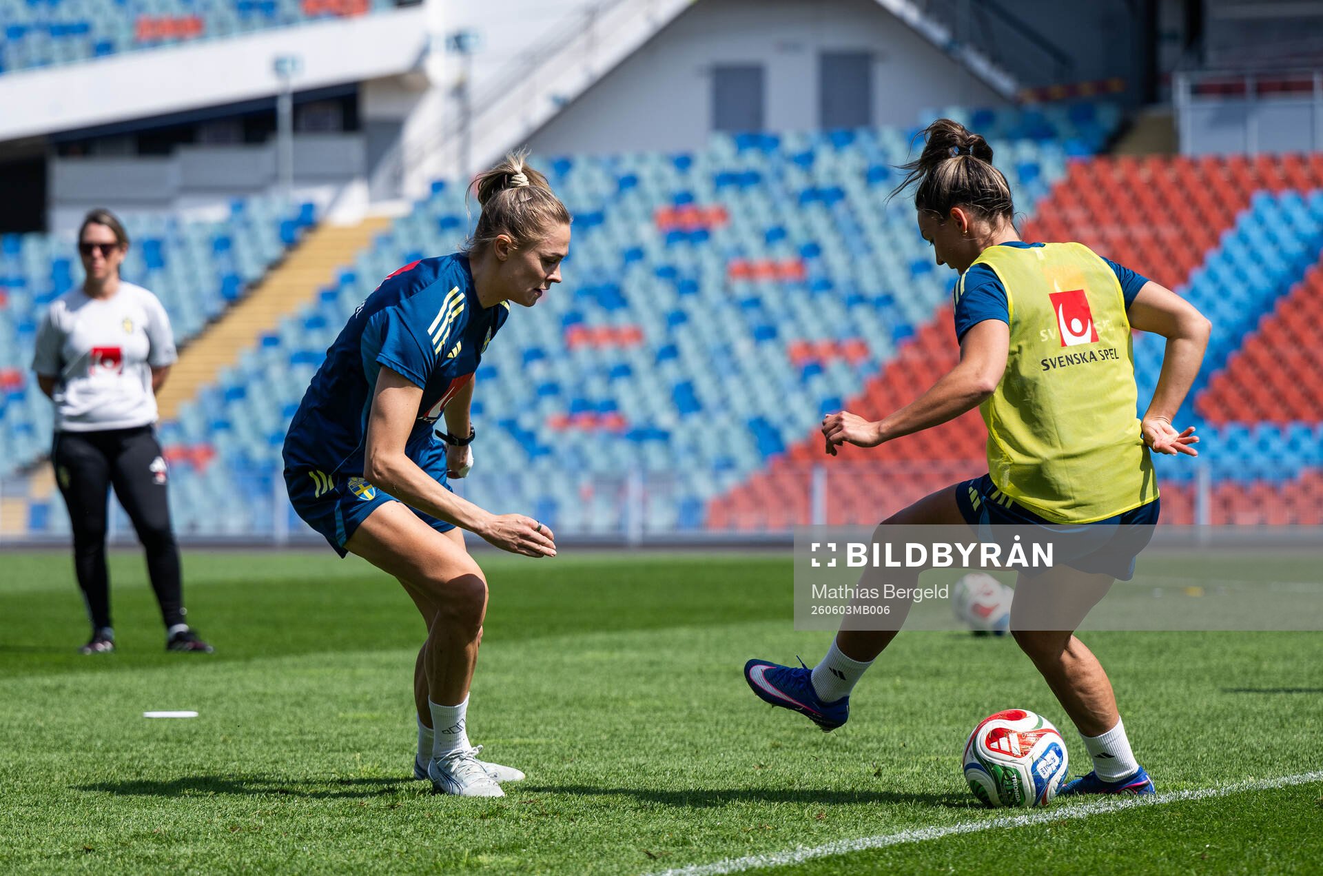 Fridolina Rolfö and Johanna Rytting Kaneryd of the Swedish