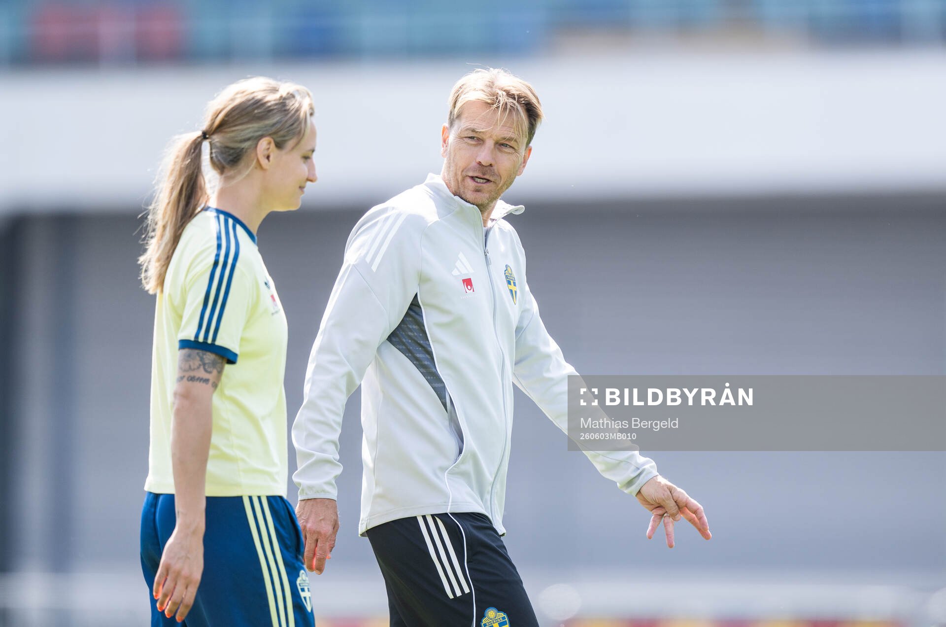 Nathalie Björn and head coach Tony Gustavsson of the