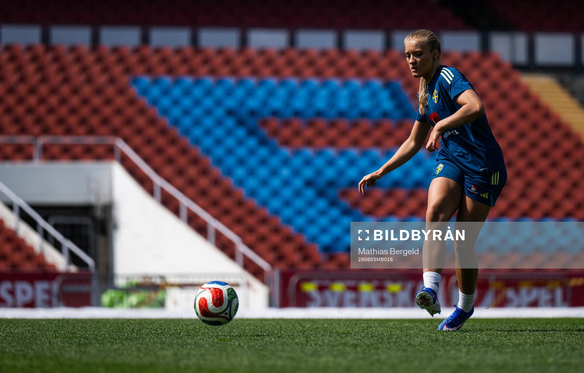 Smilla Holmberg of the Swedish women's national football