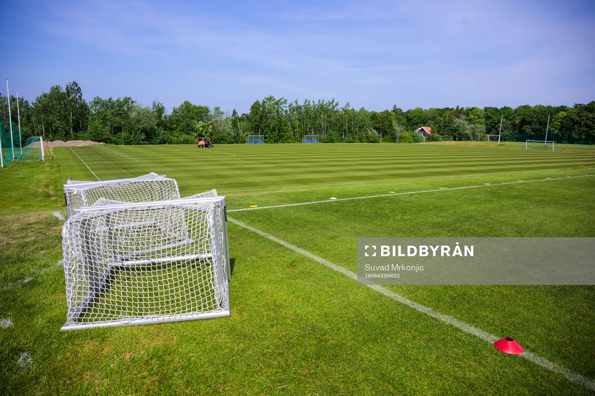 The football ground of Ekerum