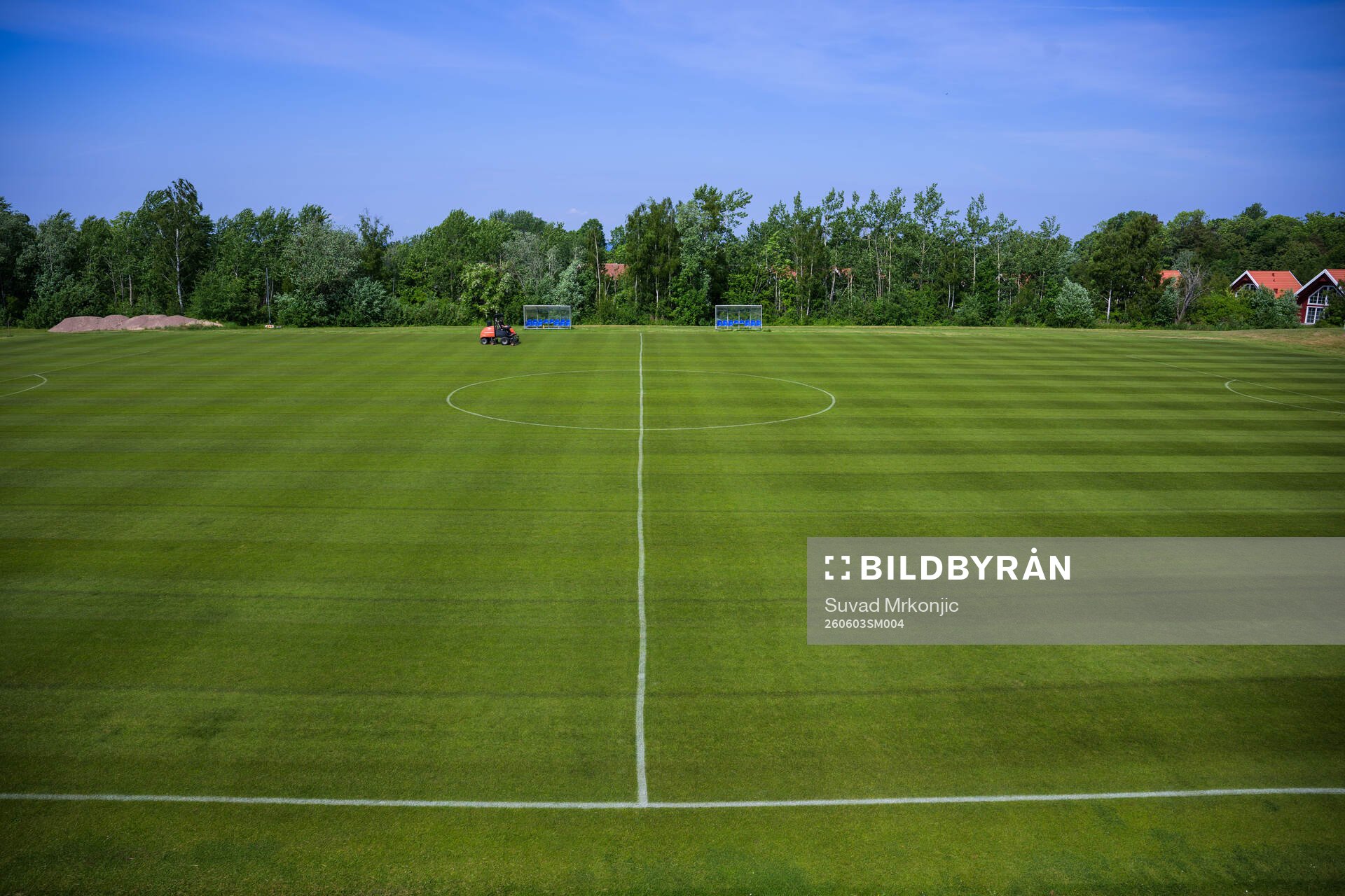 The football ground of Ekerum