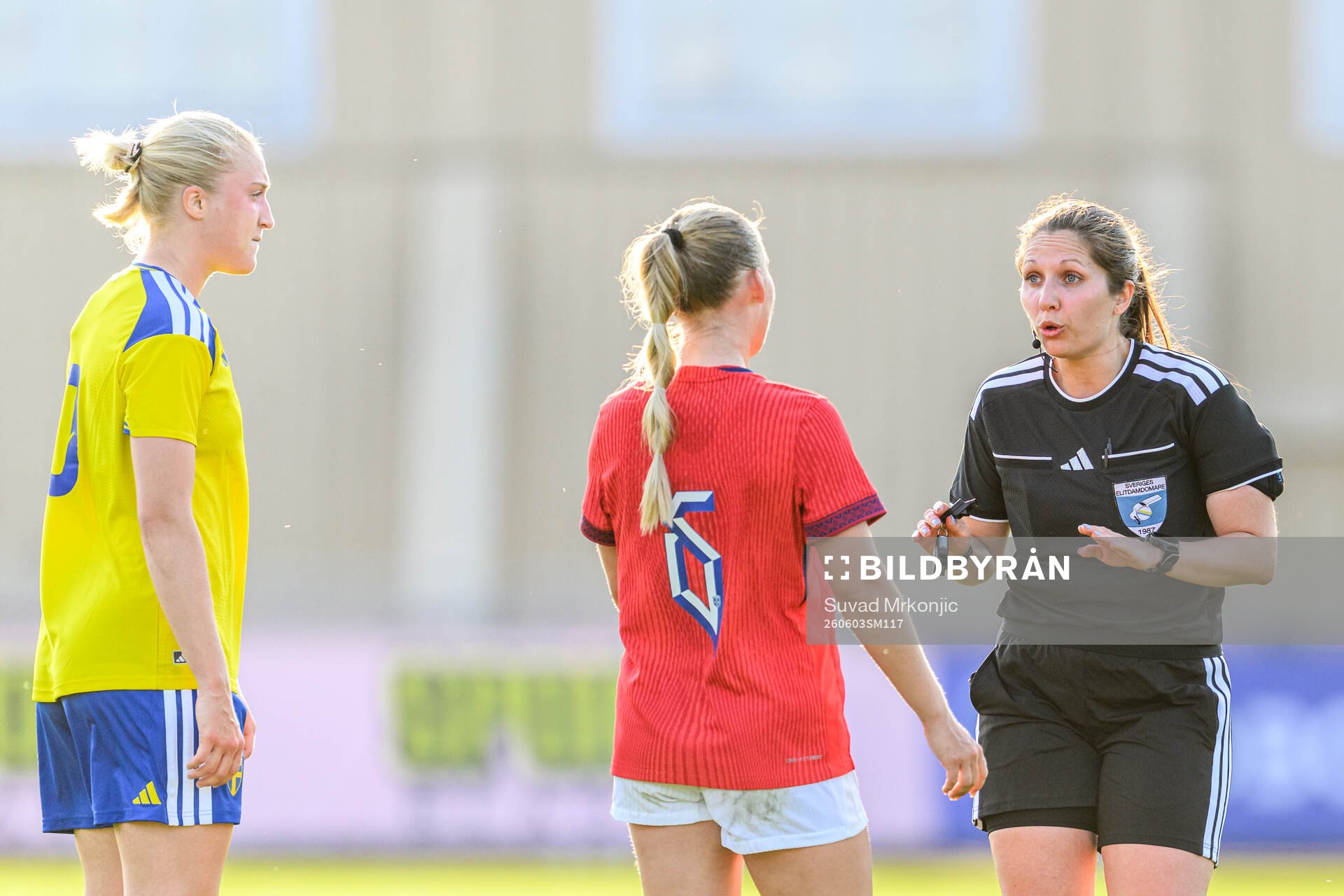 Wilma Leidhammar of Sweden, Mia Authen of Norway and
