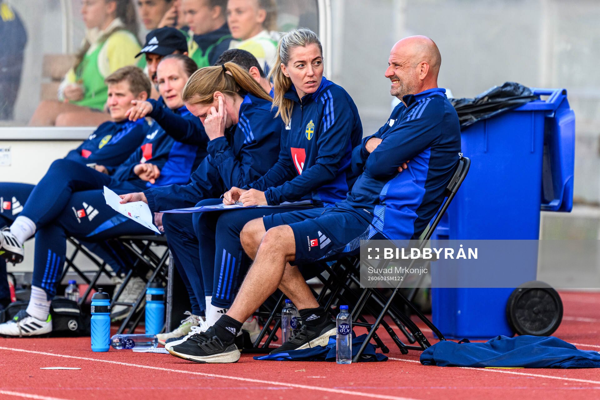 Assistant coach Linda Sembrandt and Coach Magnus Wikman of