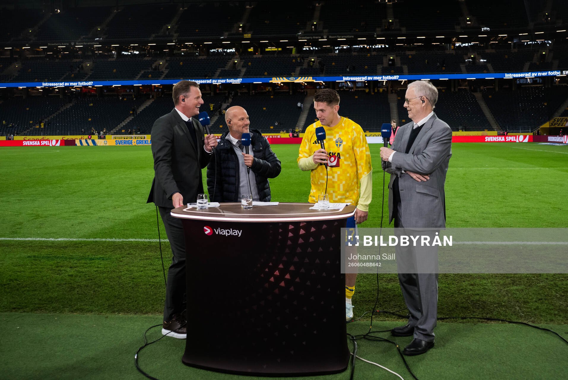 Niklas Jihde, Fredrik Ljungberg and Lars Lagerbäck of