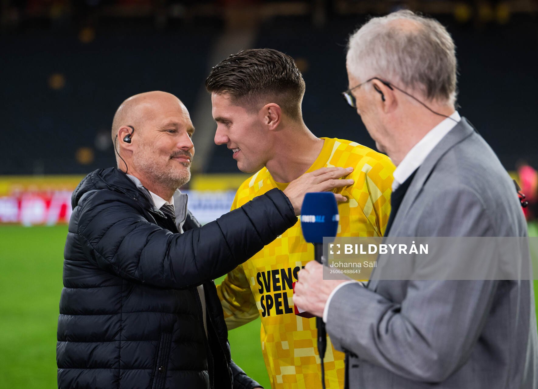 Fredrik Ljungberg and Lars Lagerbäck of Swedish