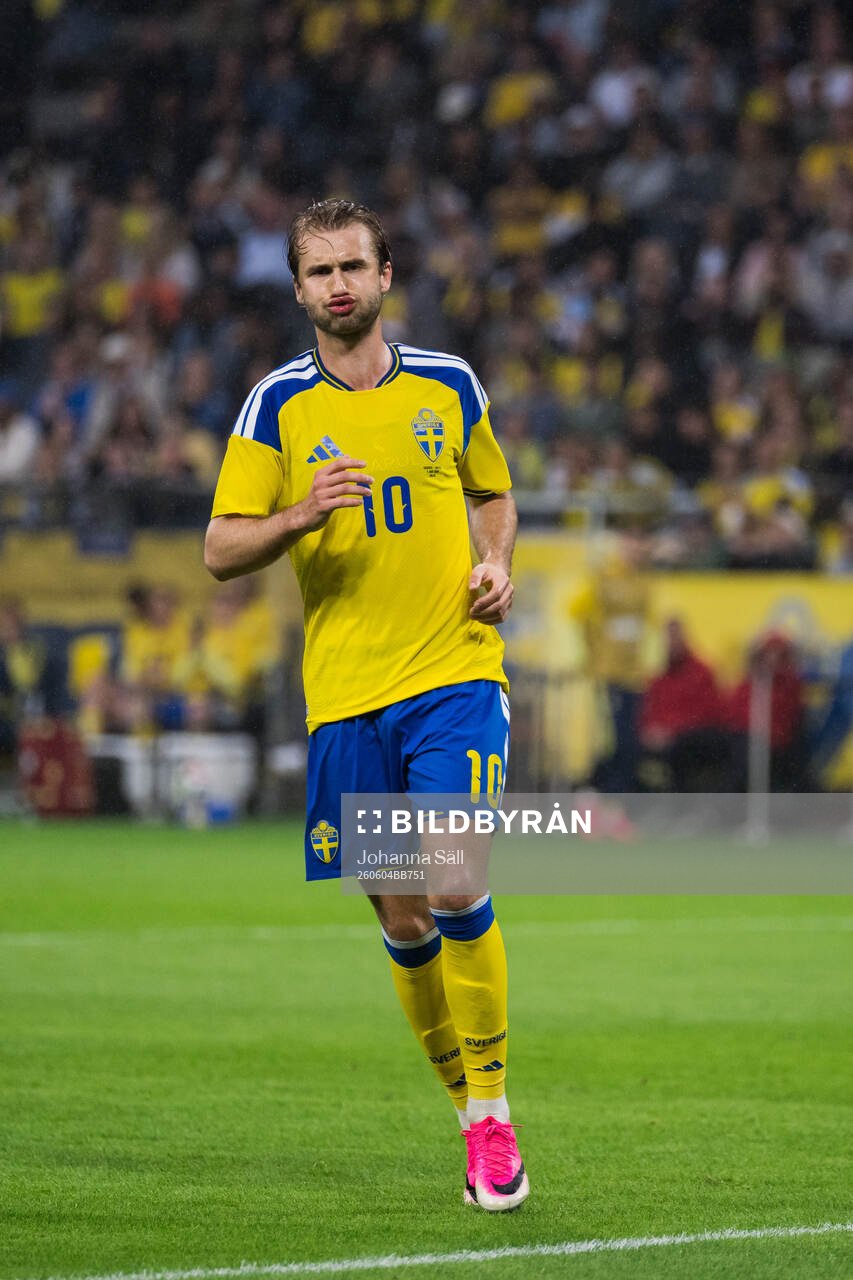 Benjamin Nygren of Sweden looks dejected