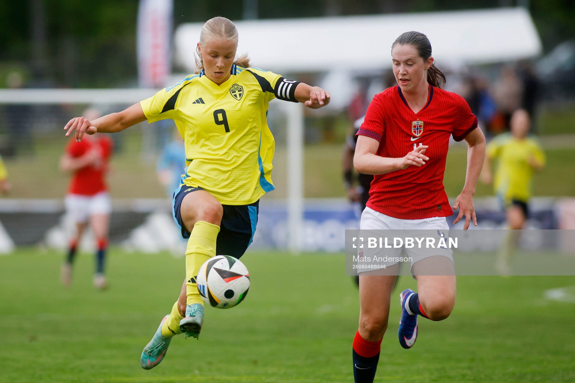 Mollie Josefsson of Sweden and Maria Hagen of Norge