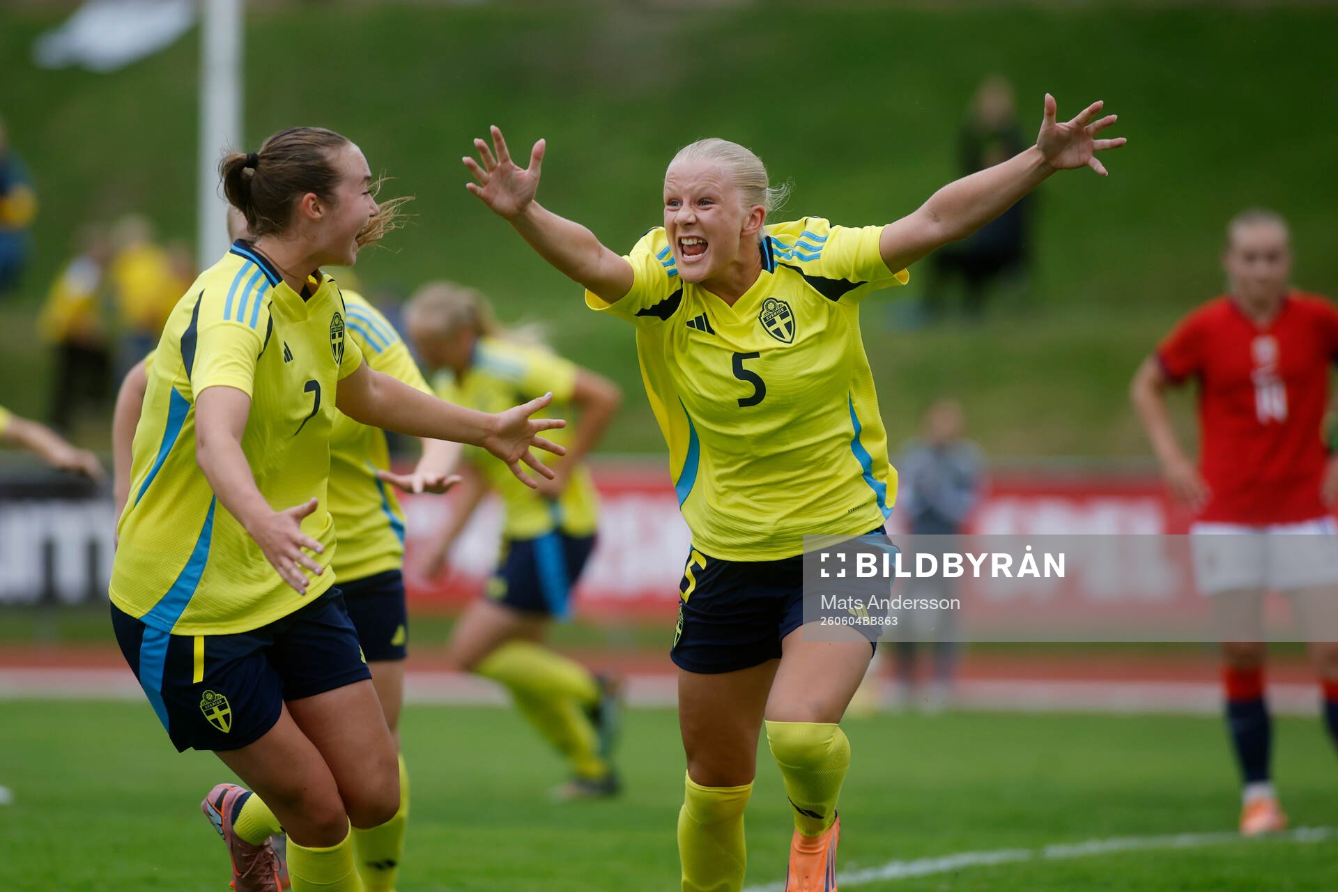 Rebecca Jakobsson of Sweden celebrates 1-0