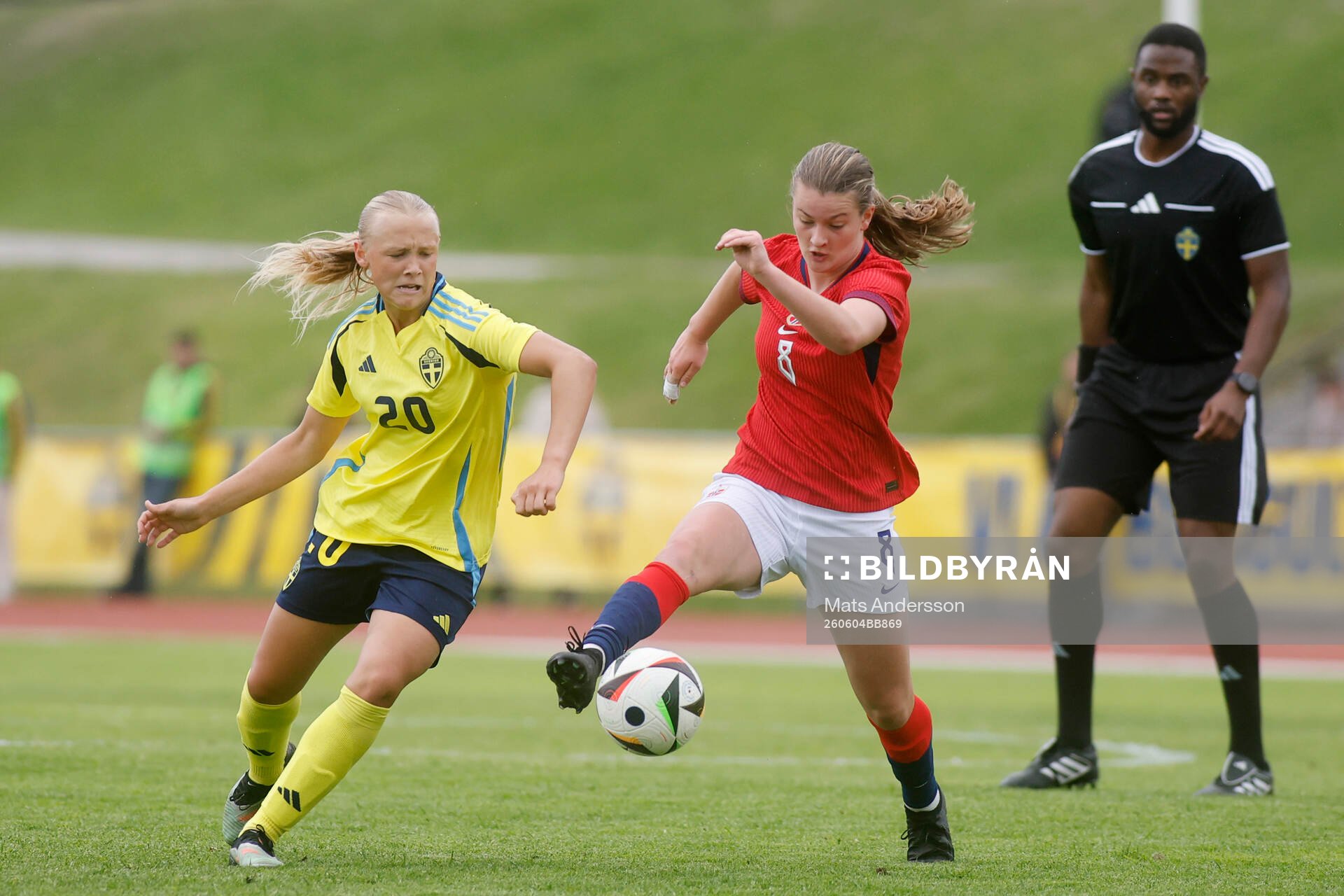Filippa Andersson Widén of Sweden and Sigrid Antonsen