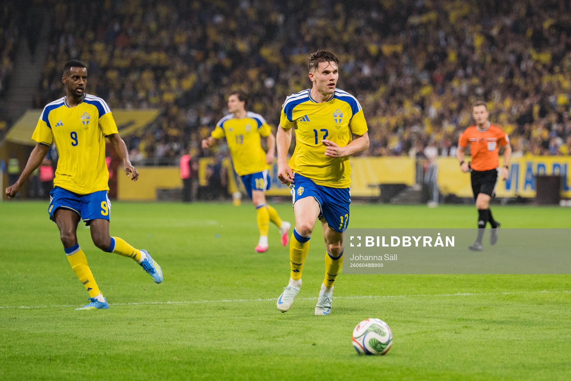 Viktor Gyökeres of Sweden