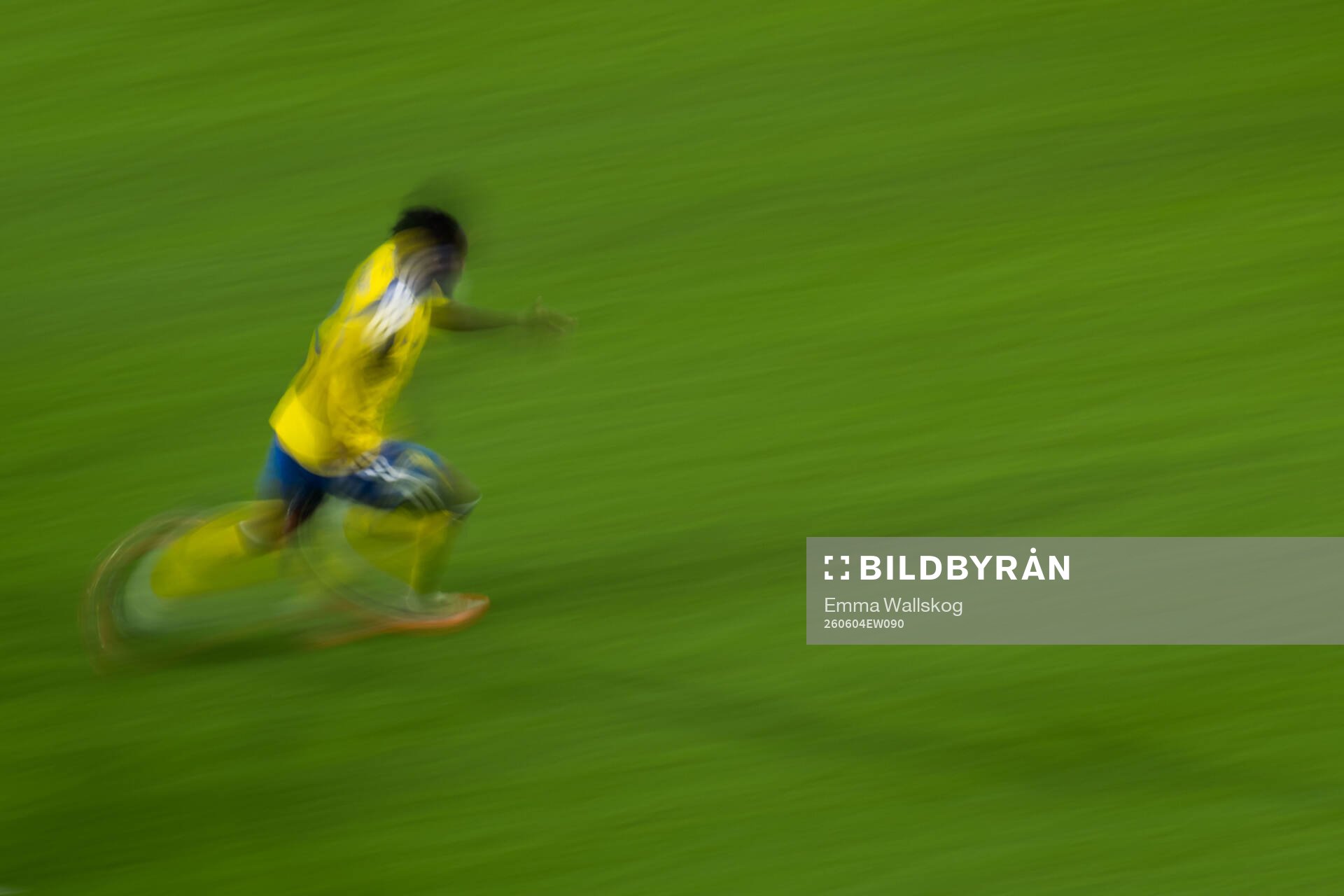 Anthony Elanga of Sweden