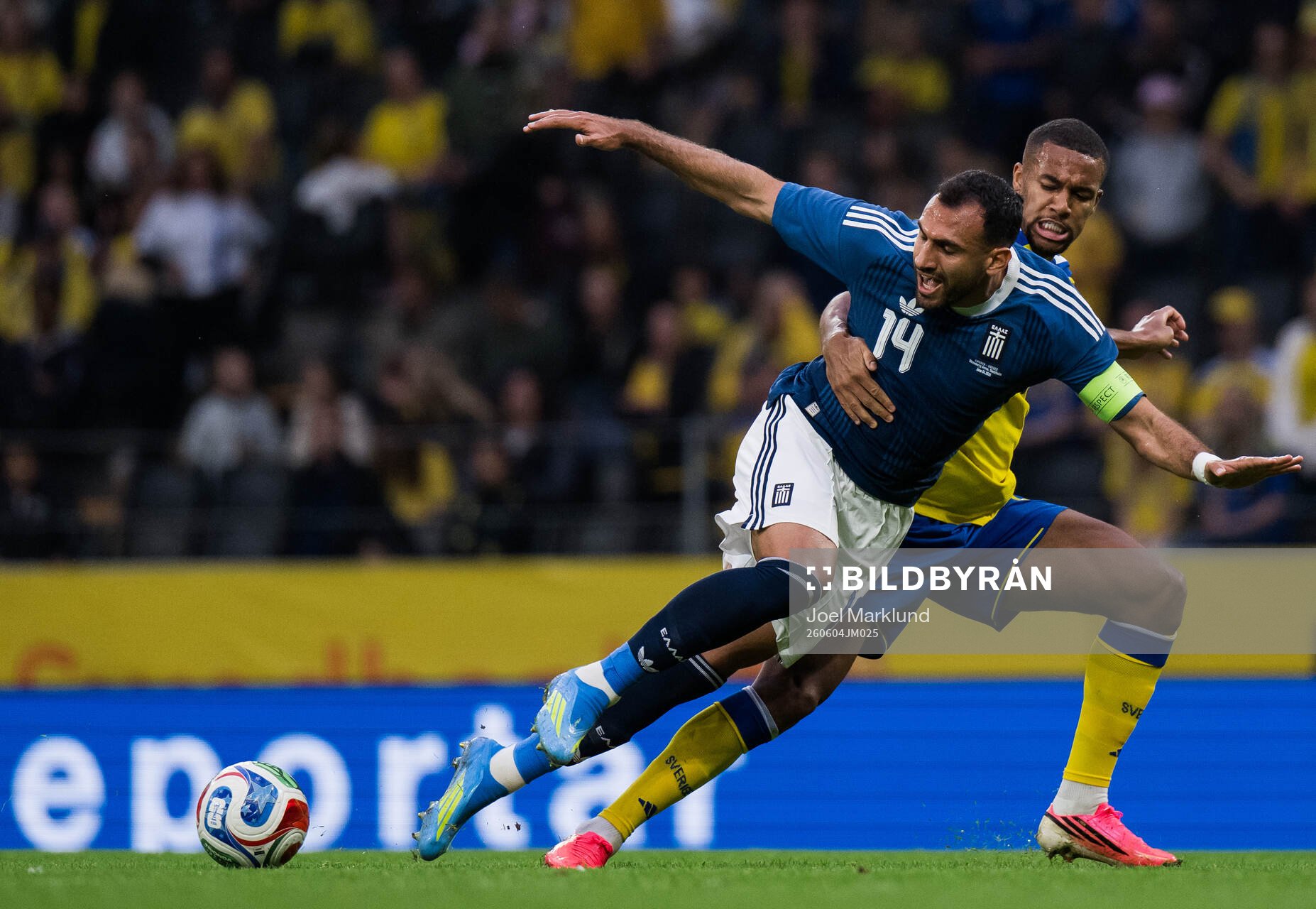 Vangelis Pavlidis of Greece and Isak Hien of Sweden