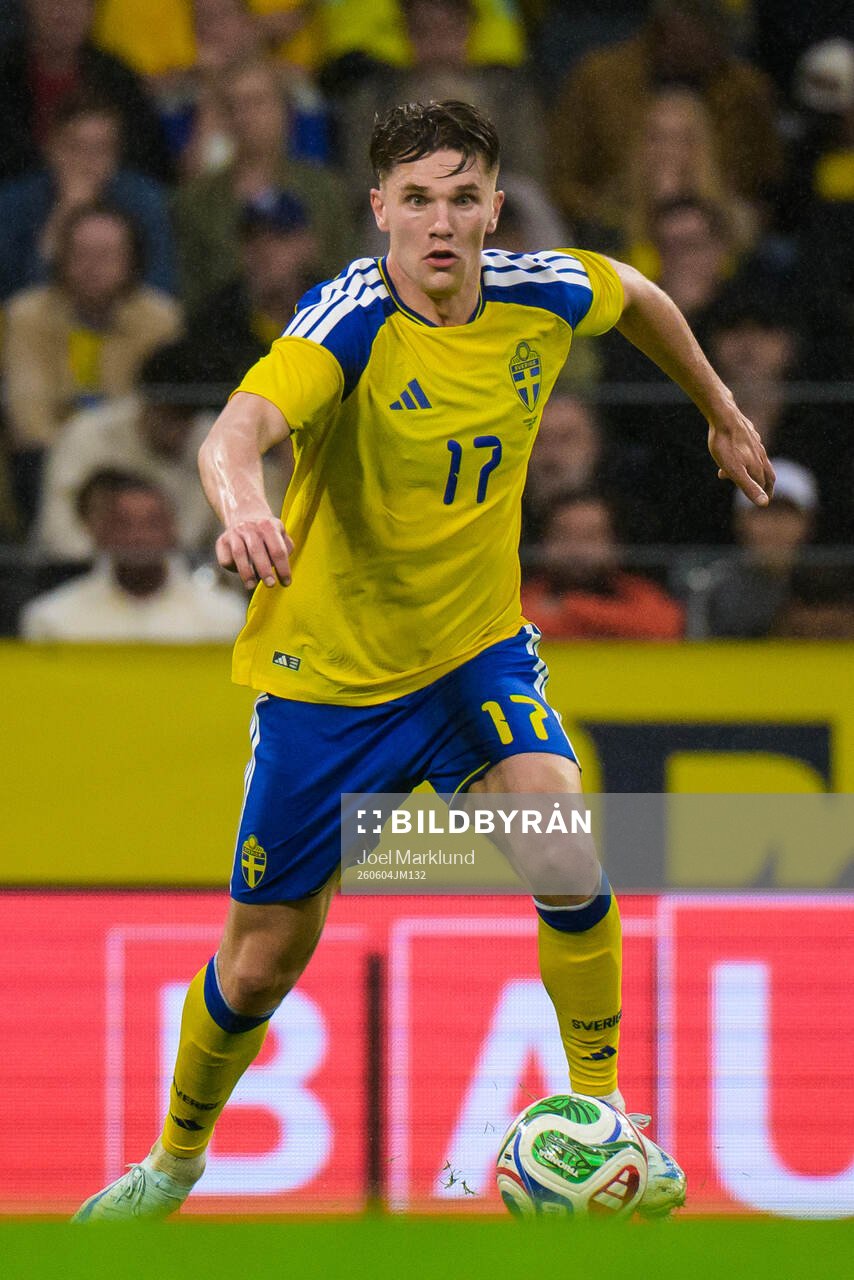 Viktor Gyökeres of Sweden